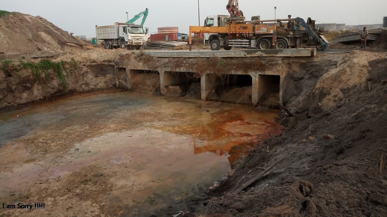 Concrete pouring of the drainage channel at Dangote Refinery